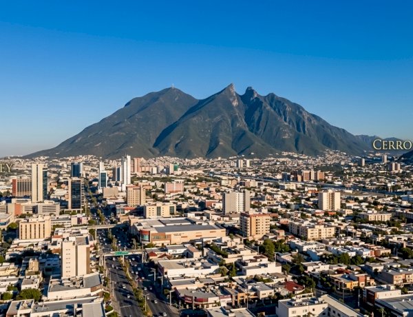 LA ACTIVIDAD TURISTICA EN MONTERREY; EL OTRO MONTERREY